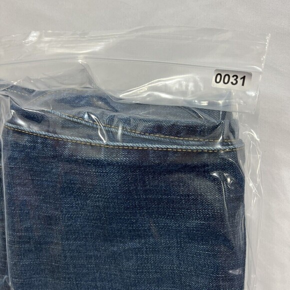 Levis 501 Button Fly Women Y2K Straight Leg Denim Blue Jeans Size W31 L32 - Picture 14 of 14